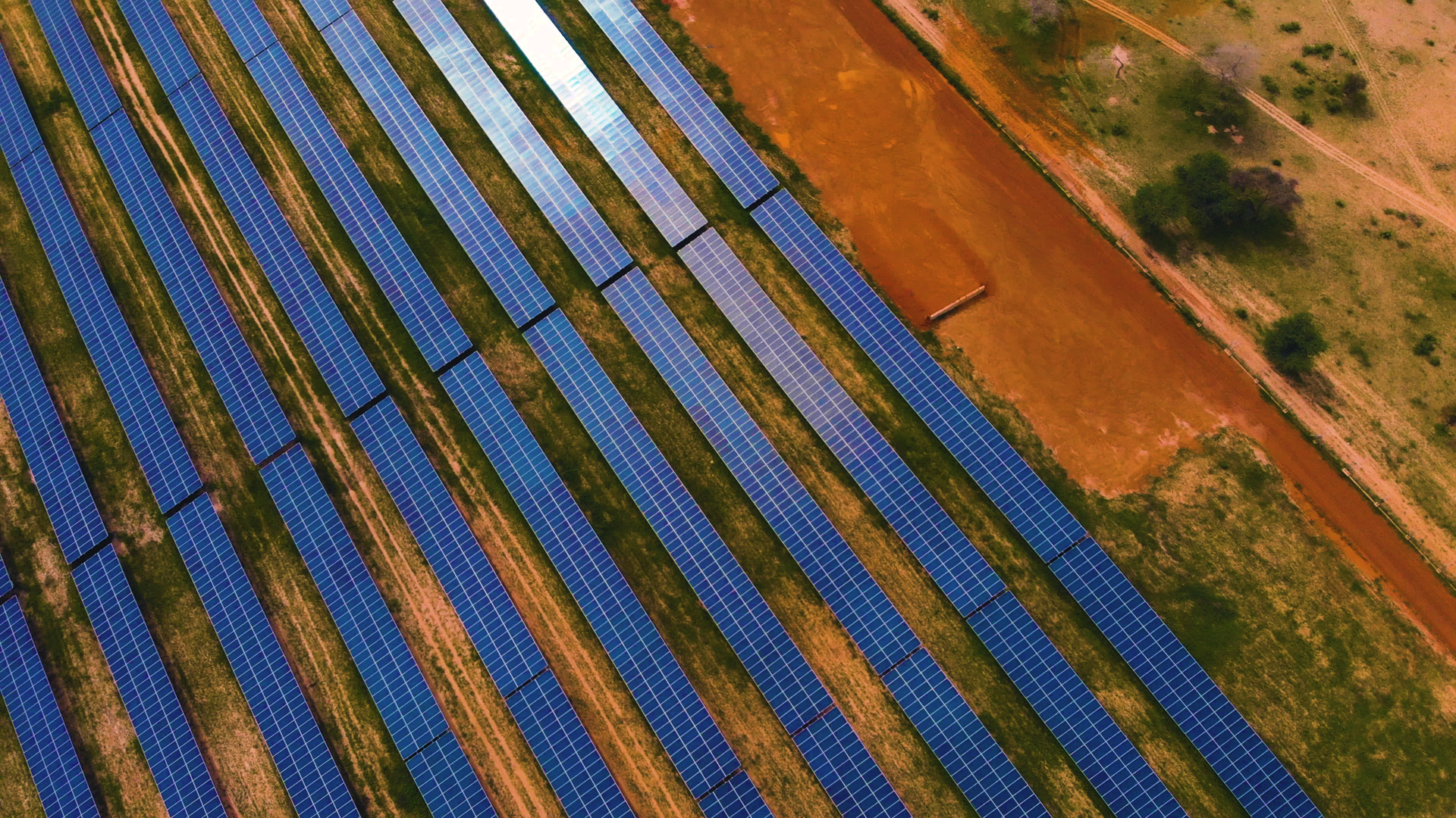 Les &eacute;nergies renouvelables en Afrique en synergie avec le num&eacute;rique